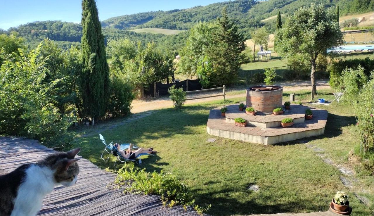 Maison d'hôtes Casale Refoli à Casole dʼElsa Extérieur photo