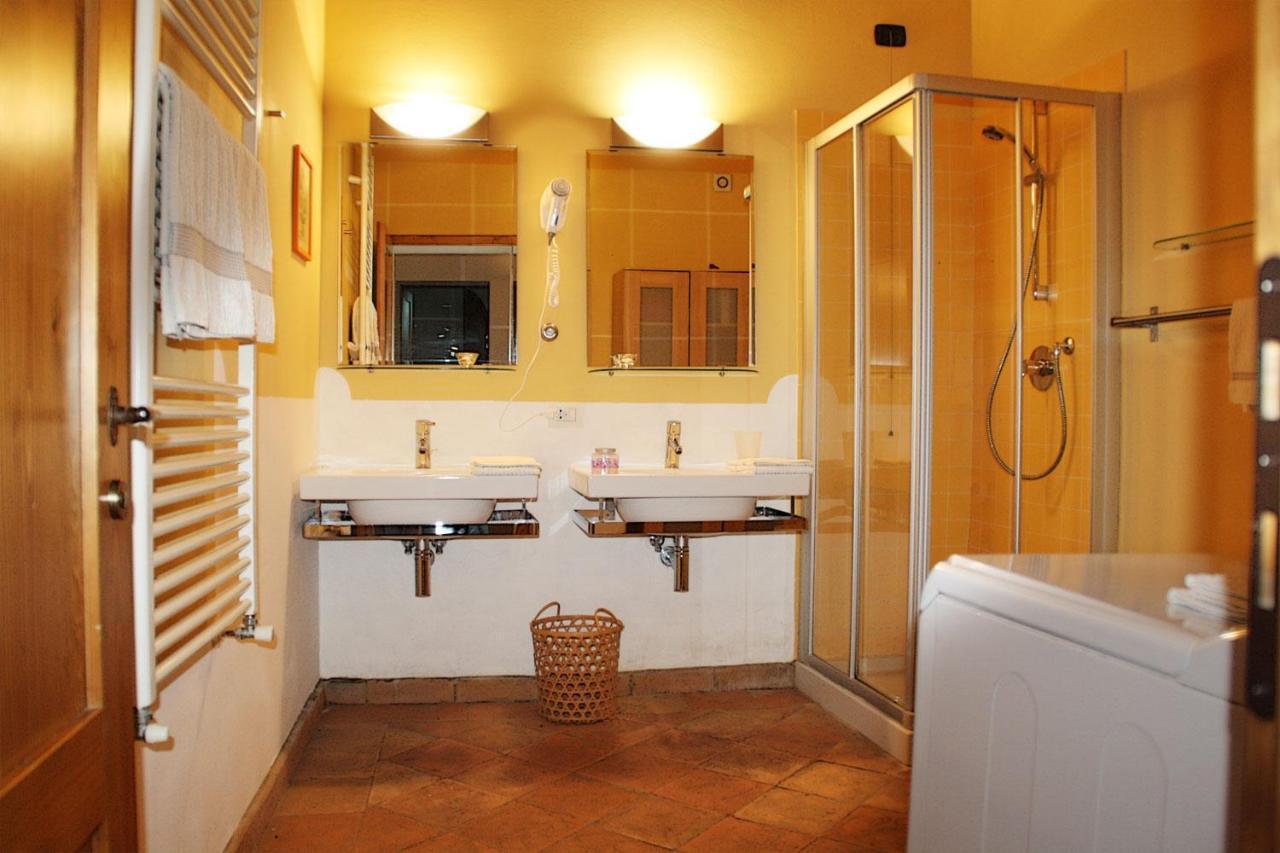 Maison d'hôtes Casale Refoli à Casole dʼElsa Extérieur photo